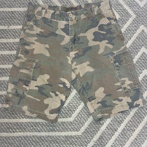 Red Sky Green Camo Cargo Shorts for Men